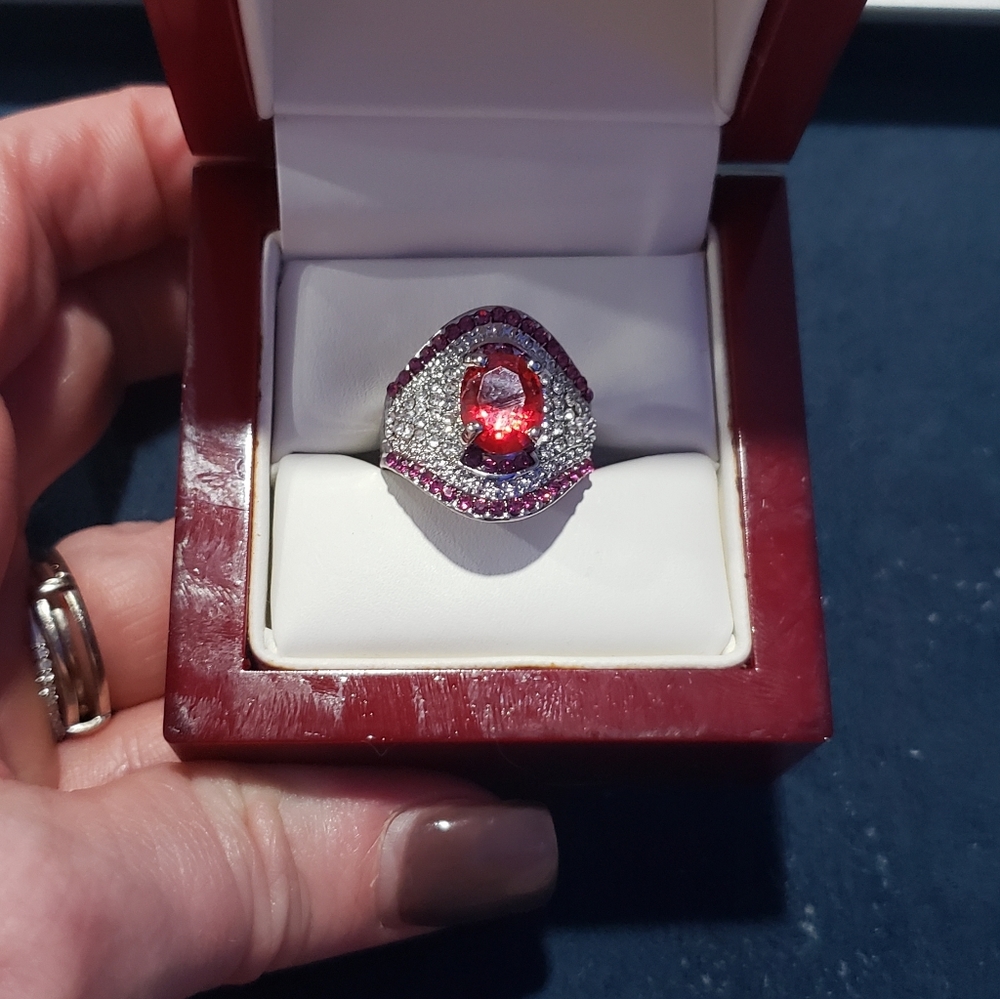 Large Ruby 925 Silver Ring. New - image 2